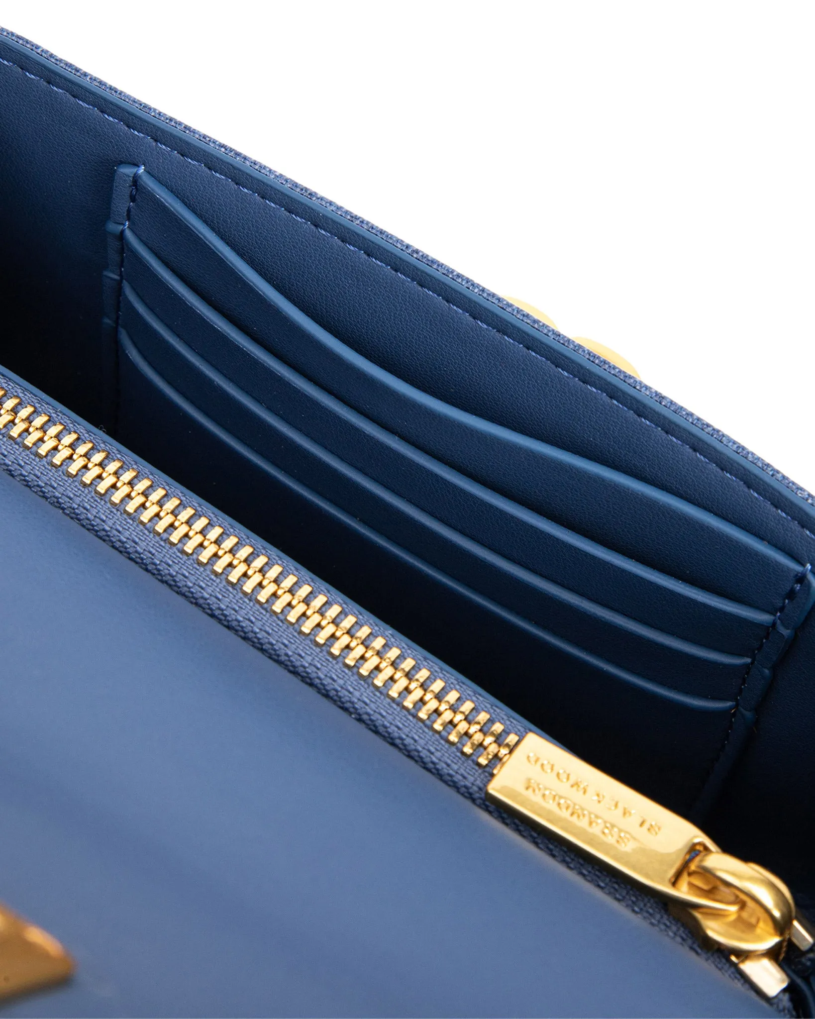 Stylish Aida Crossbody Bag with Adjustable Strap for Women