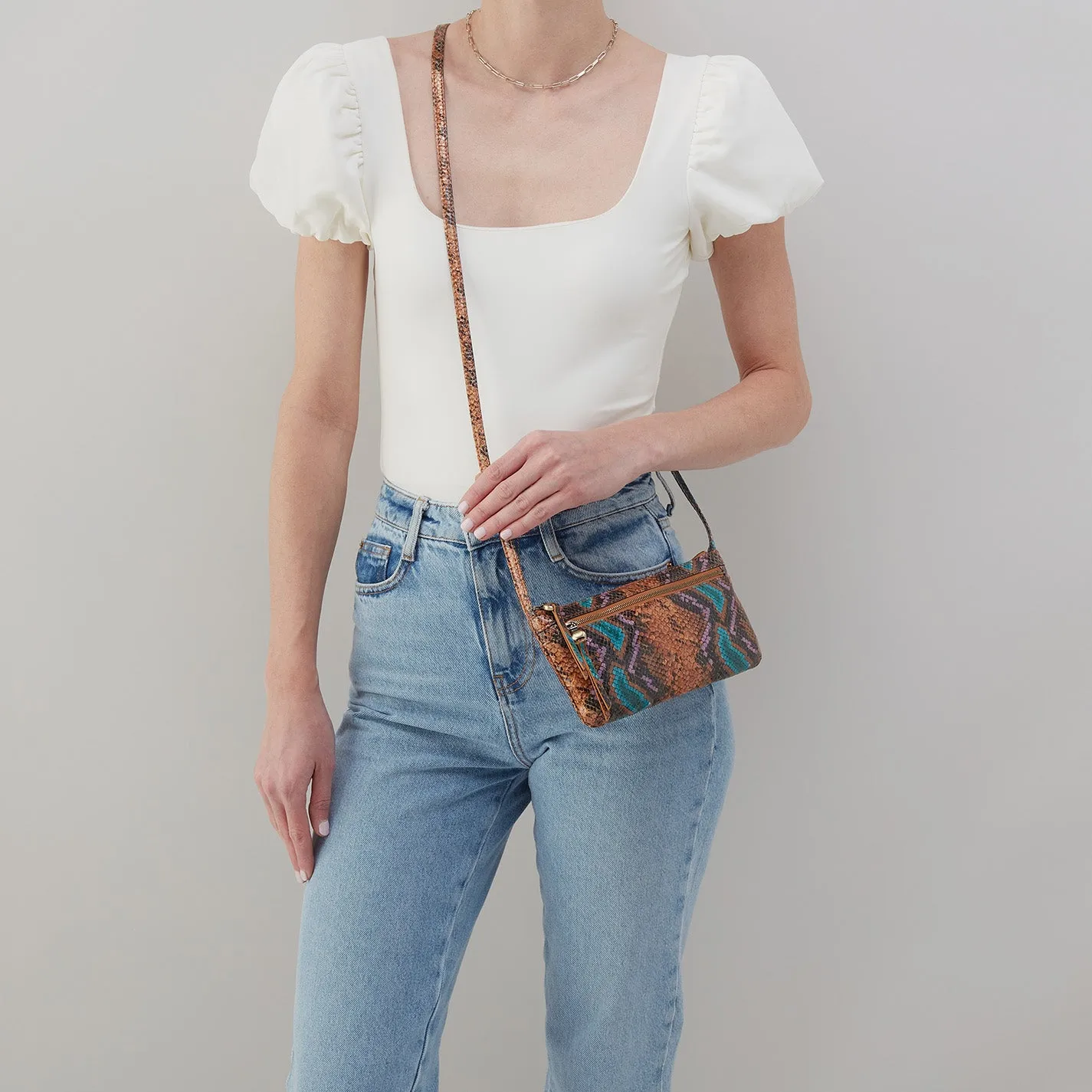 Cara Crossbody In Printed Leather - Vivid Snake Print