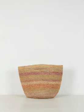 Classic Raffia Basket with Round Base
