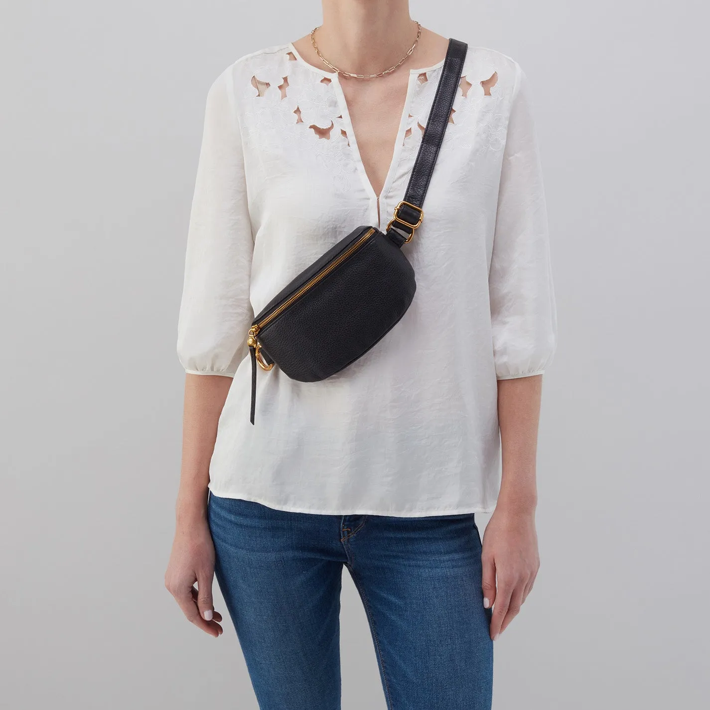 Fern Belt Bag in Pebbled Leather - Flax