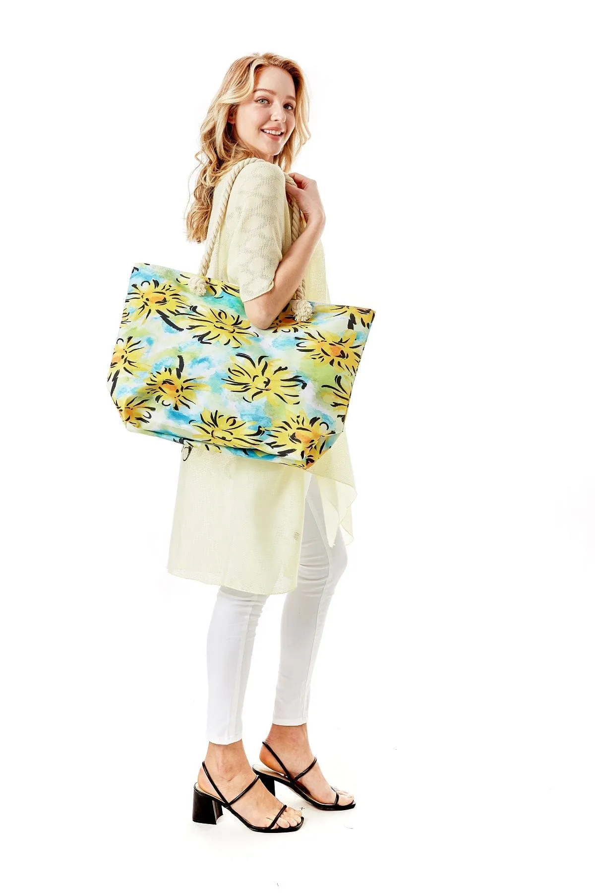 LOA359 Daisy Beach Tote