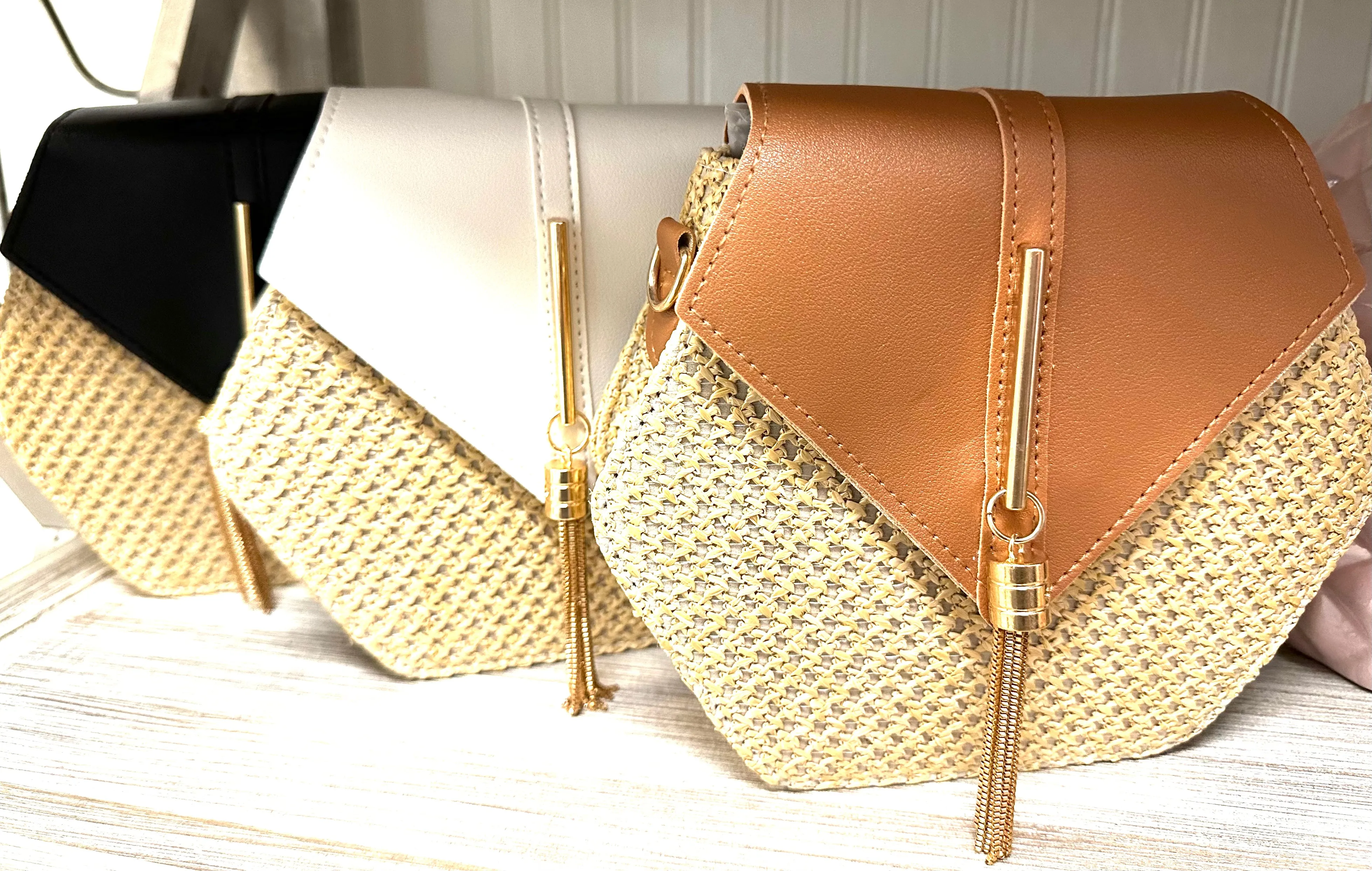 Show Me Straw Bag