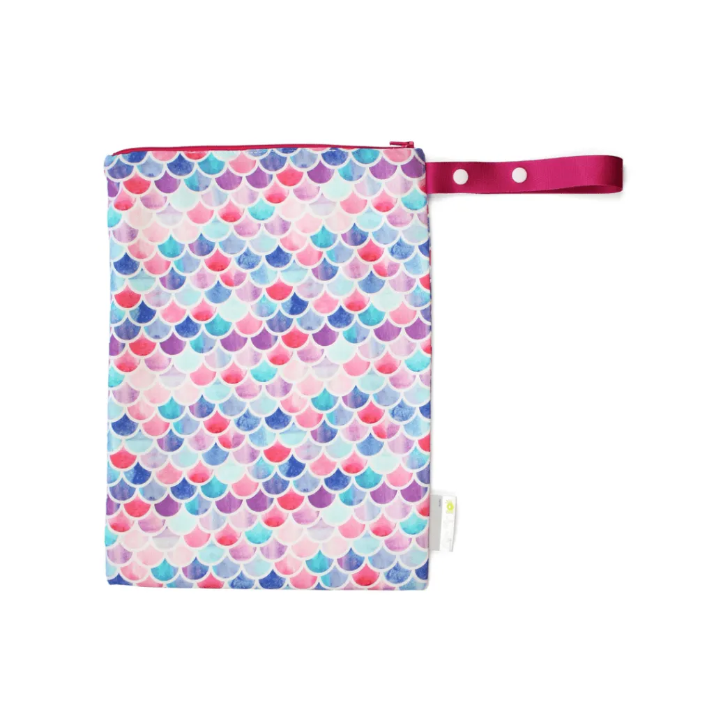 Travel Happens™ Reusable Sealed Wet Bag