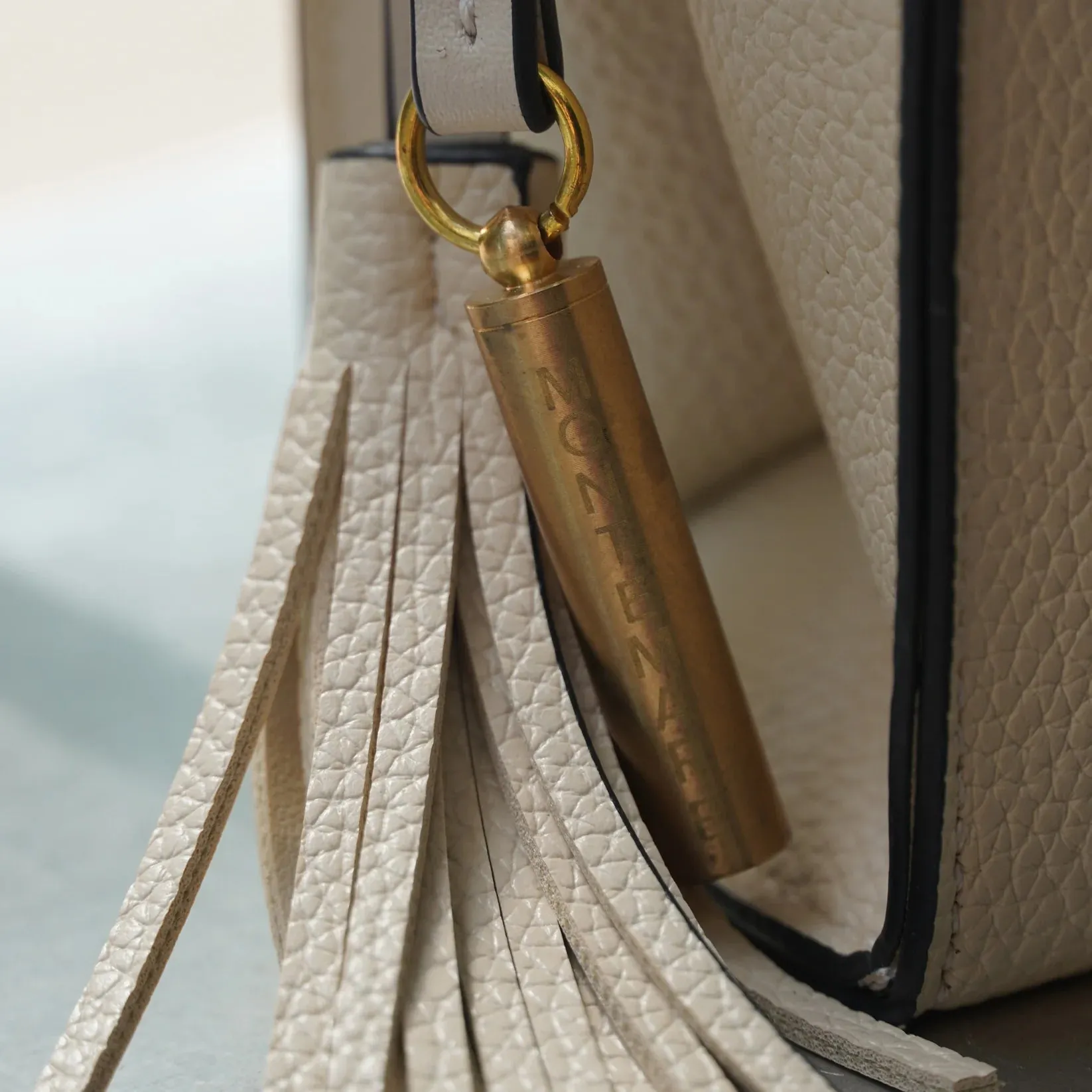 Vienna Crossbody